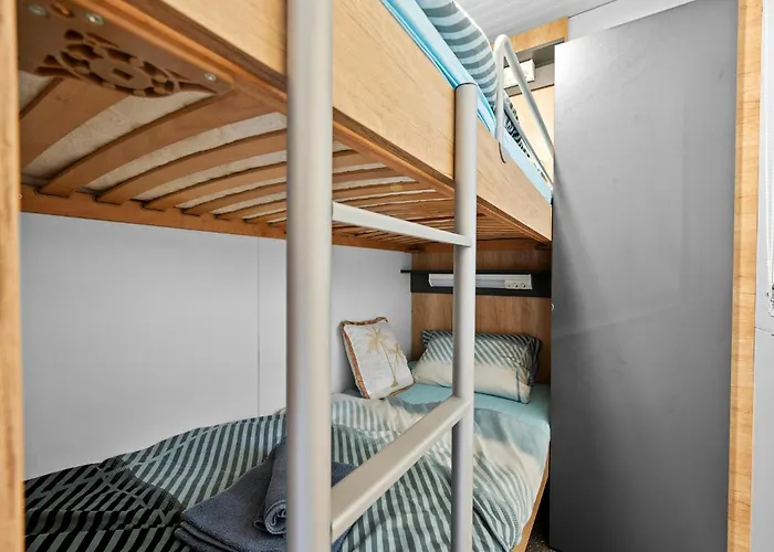 Awesome In With Swimming Pool * Pirovac